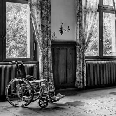 asistent-persoana-handicap